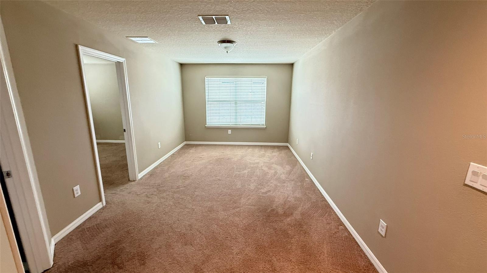 Image 34 of 42 For 32612 Harmony Oaks Drive