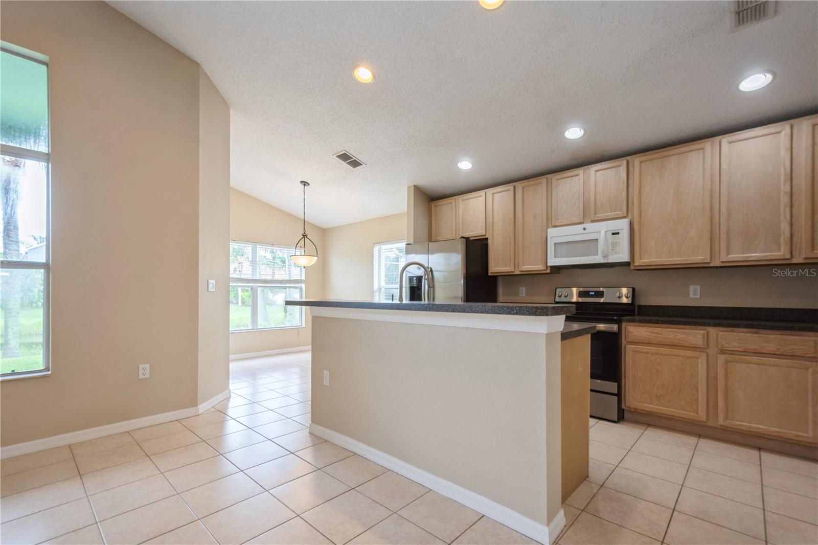 Image 10 of 41 For 2511 Indian Key Drive