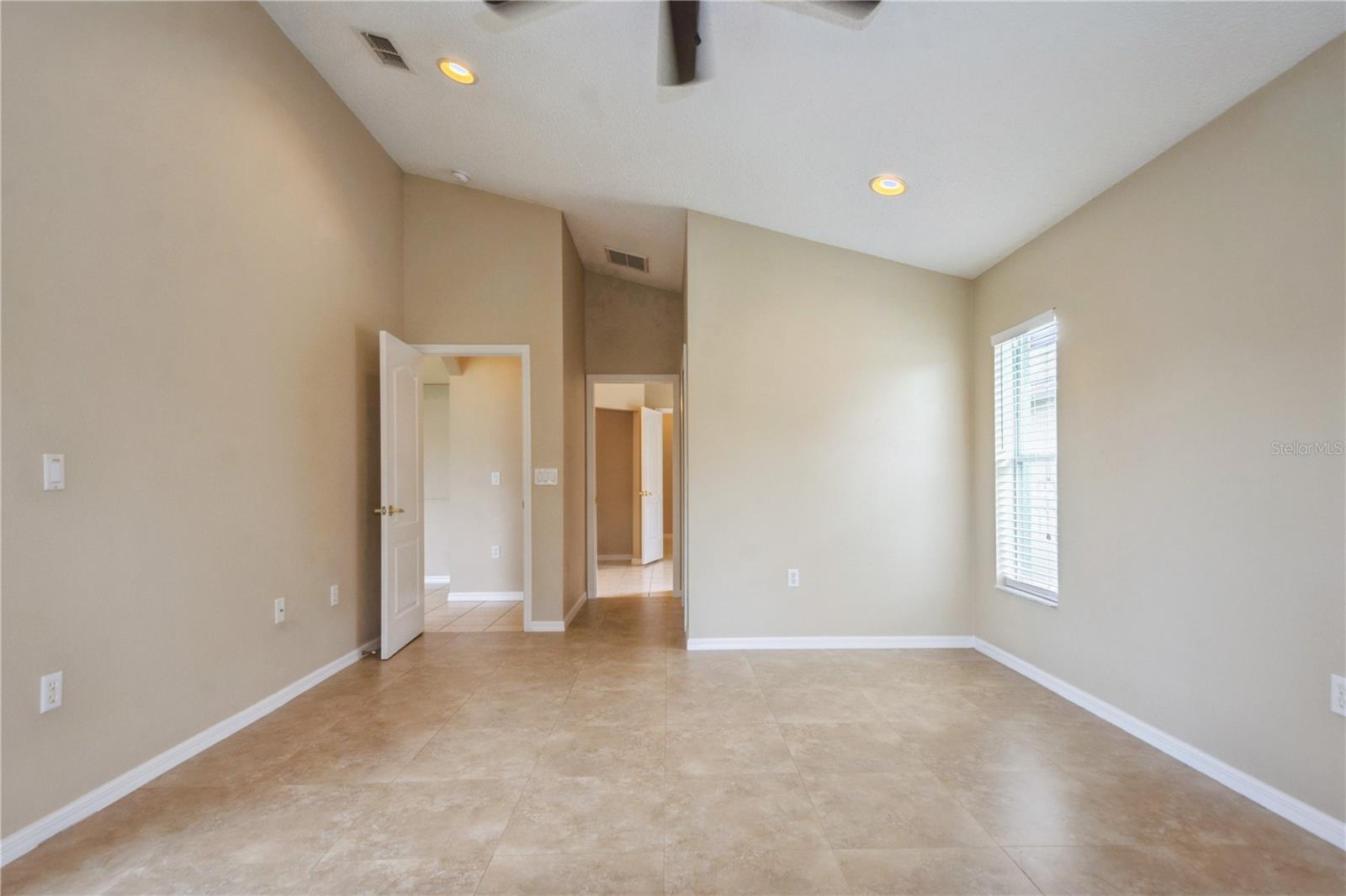 Image 25 of 41 For 2511 Indian Key Drive