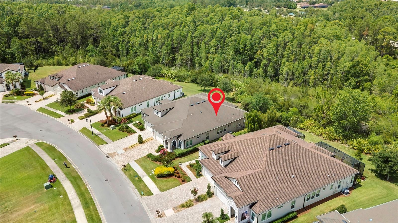 Listing photo id 0 for 4155 Barletta Court