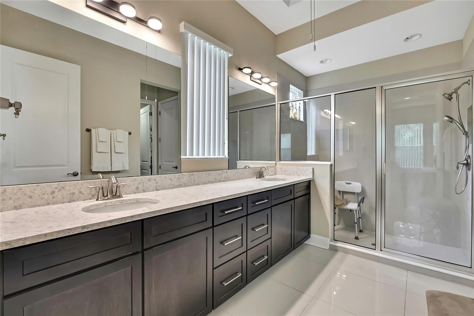 Listing photo id 24 for 4155 Barletta Court