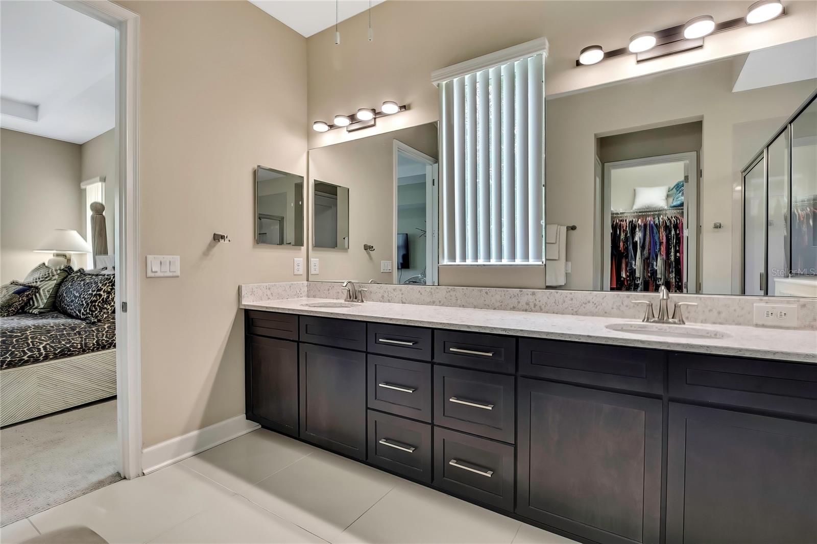 Listing photo id 27 for 4155 Barletta Court