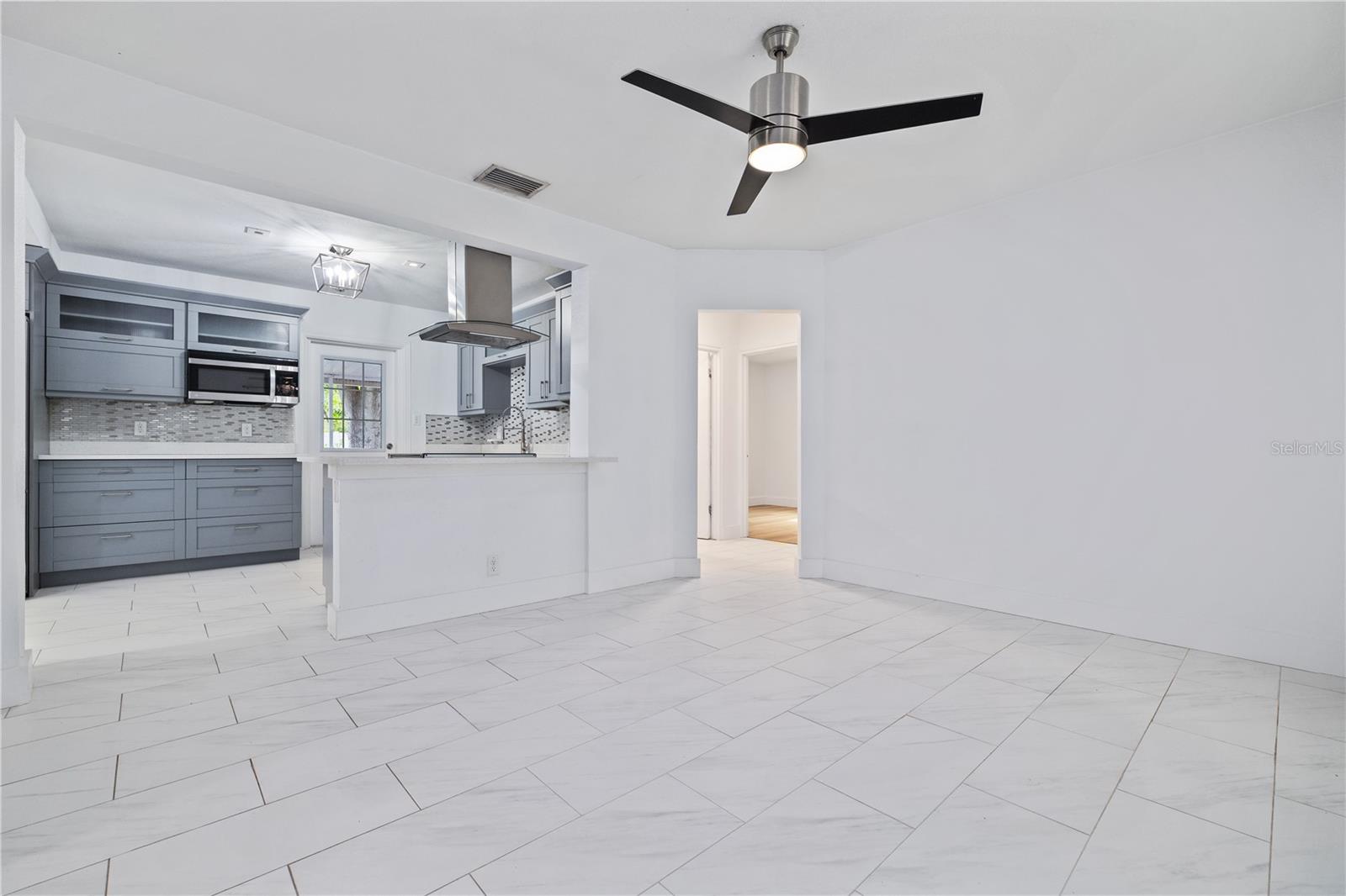 Image 3 of 31 For 3413 Pearl Avenue