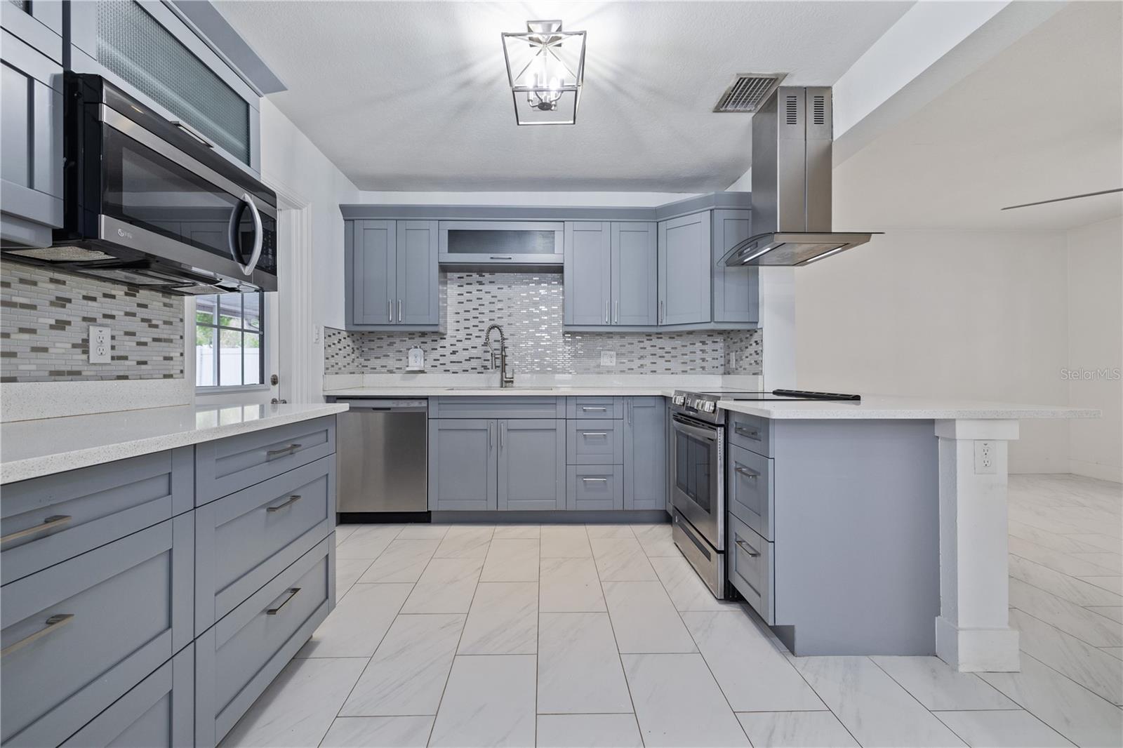 Image 4 of 31 For 3413 Pearl Avenue