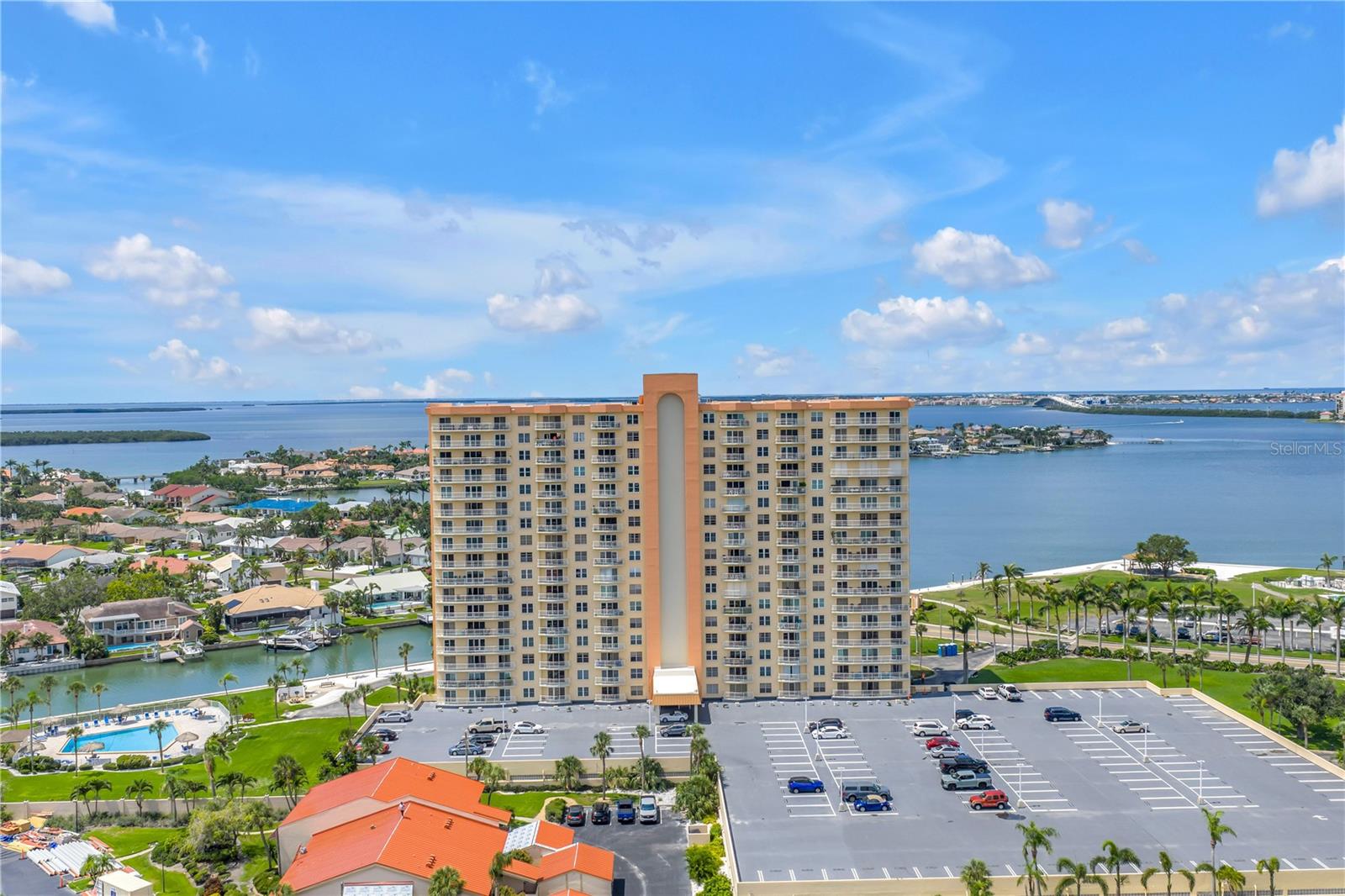Details for 4900 Brittany Drive S 611, ST PETERSBURG, FL 33715