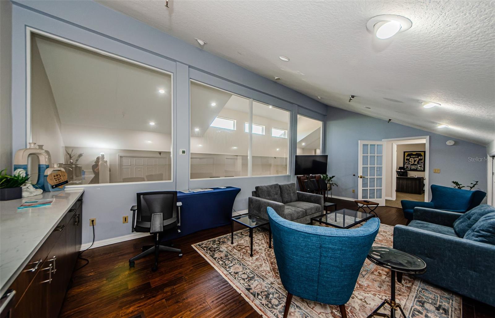 Image 11 of 31 For 1601 Bay Drive 2&3