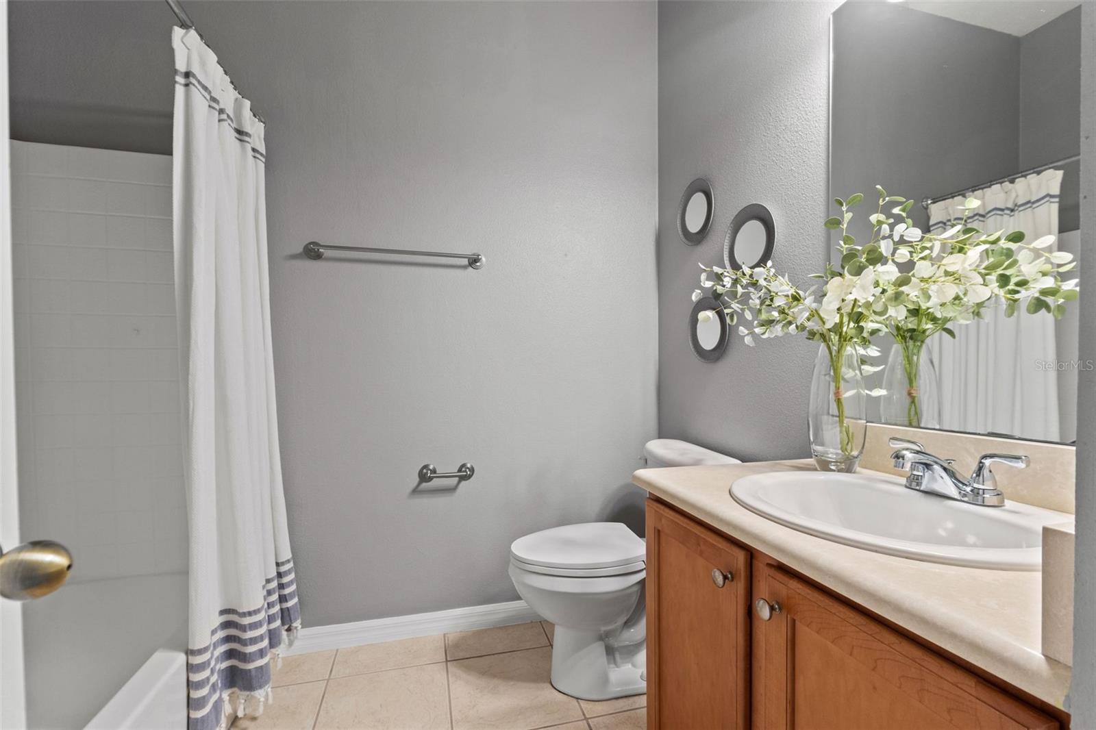 Image 24 of 44 For 589 52nd Avenue N