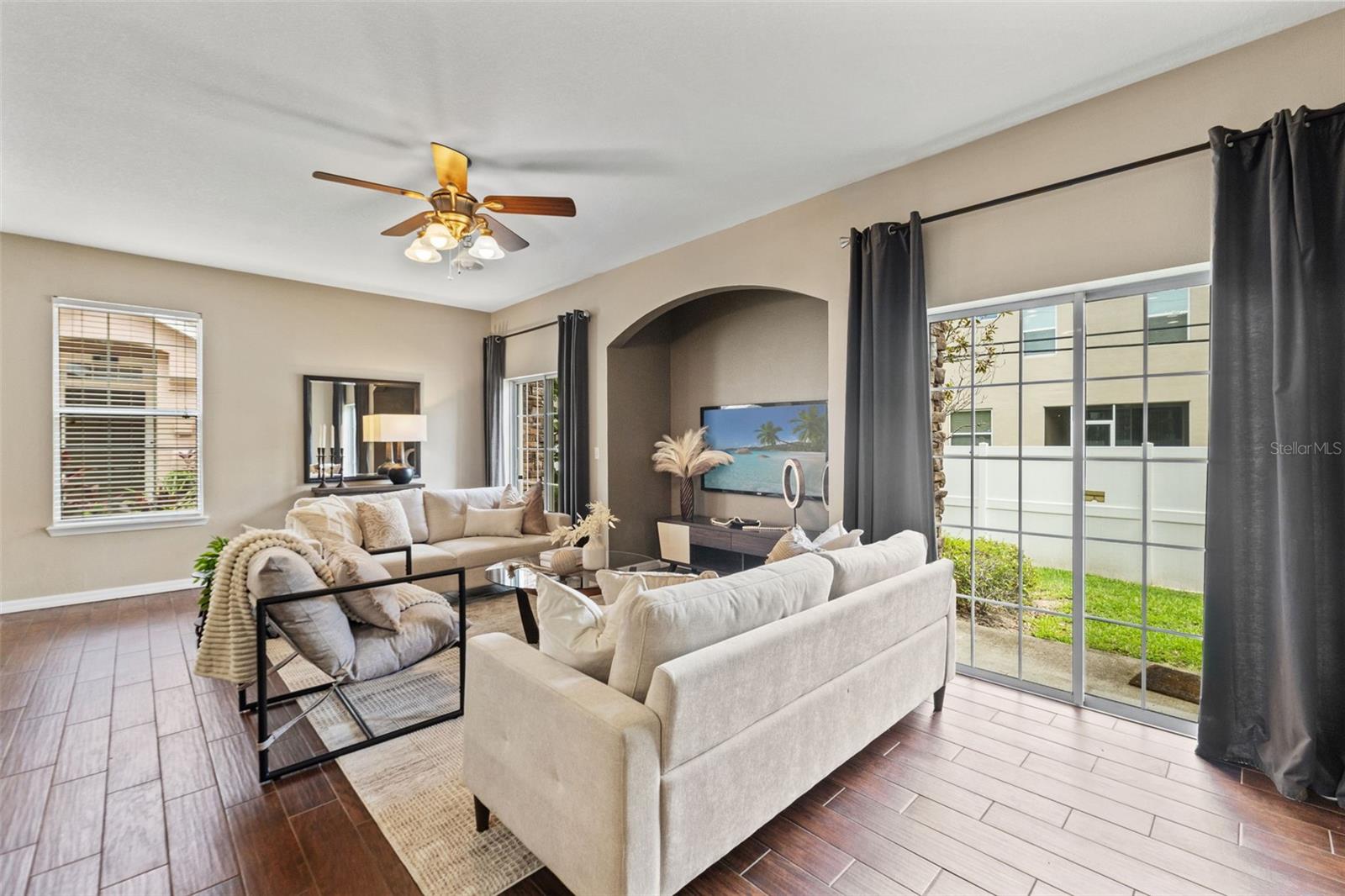 Image 6 of 44 For 589 52nd Avenue N