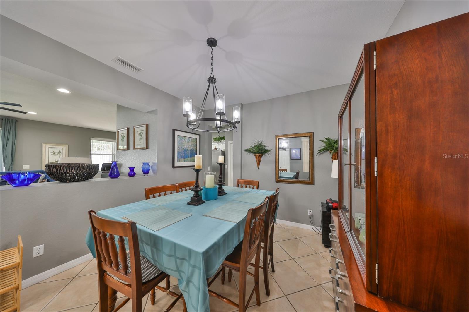 Image 16 of 46 For 11806 Holly Crest Lane