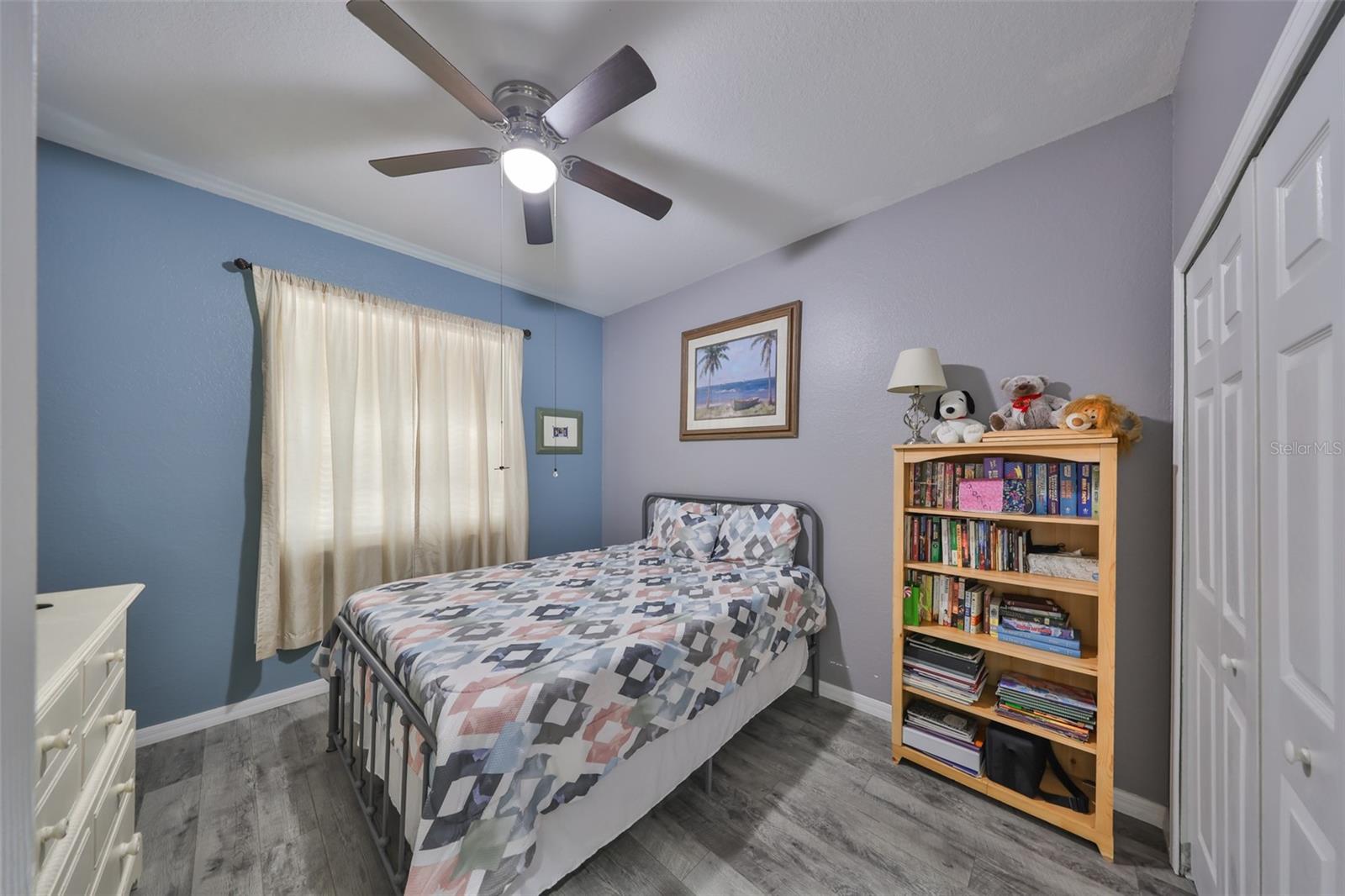 Image 18 of 46 For 11806 Holly Crest Lane