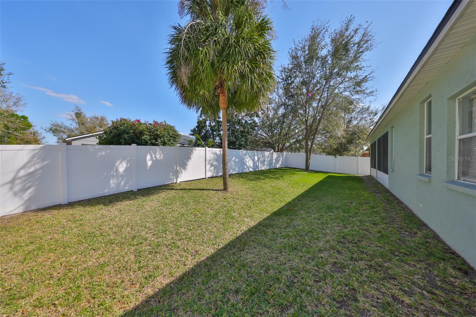 Image 39 of 46 For 11806 Holly Crest Lane