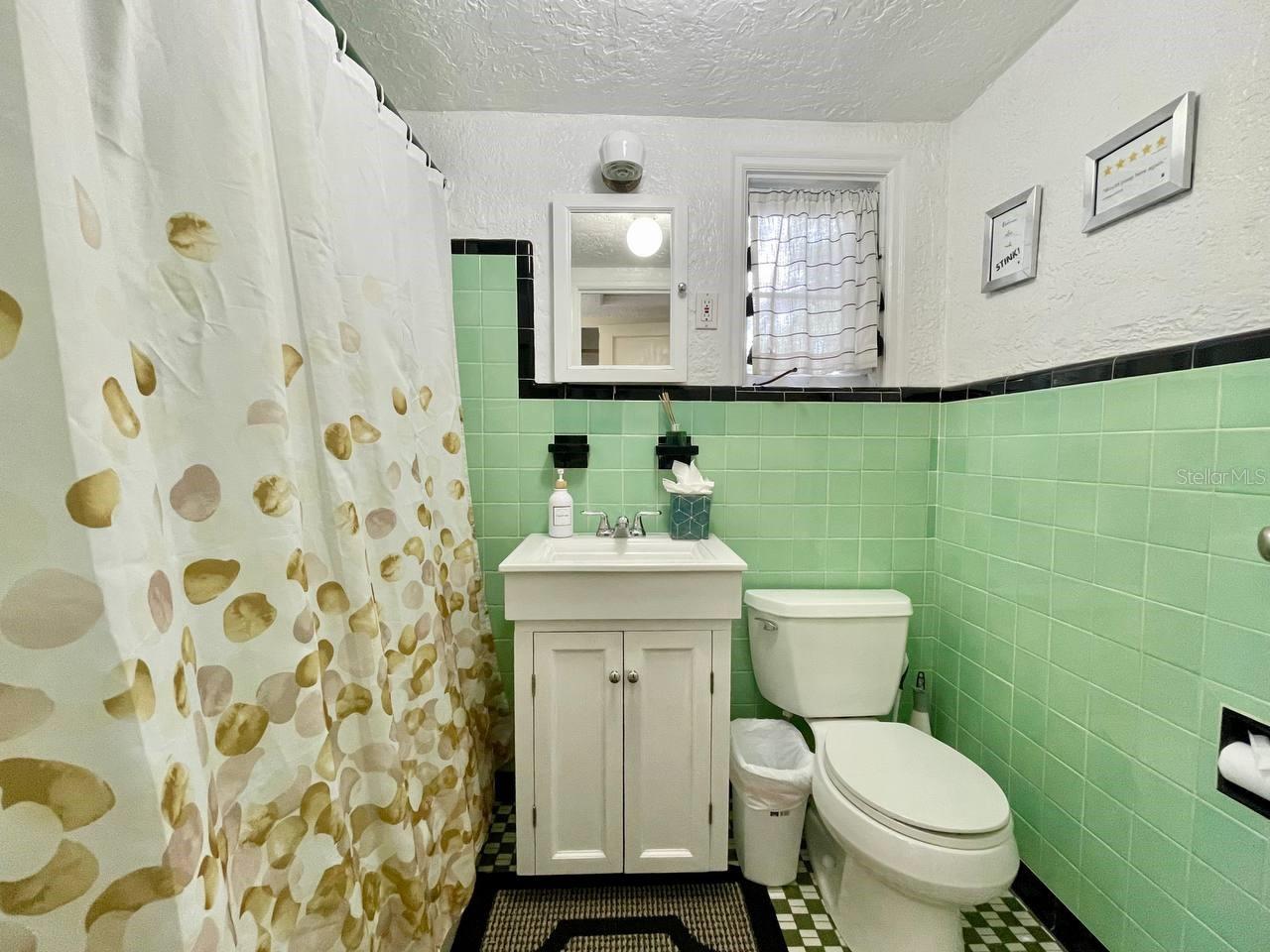 Image 13 of 14 For 6601 Navin Avenue