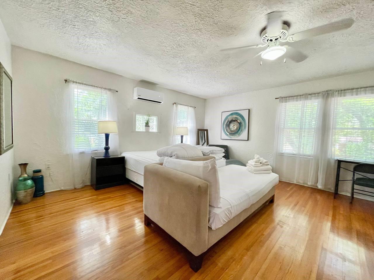 Image 2 of 14 For 6601 Navin Avenue