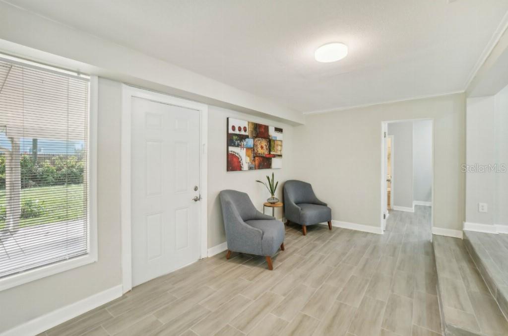 Image 15 of 18 For 3118 Adrian Avenue