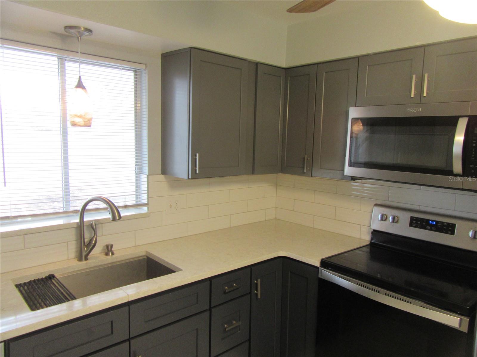 Image 11 of 25 For 110 60th Avenue 1