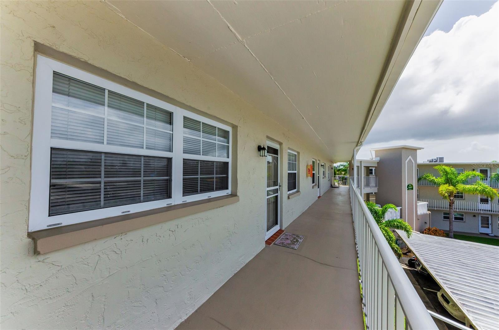 Image 20 of 64 For 952 Virginia Street 303