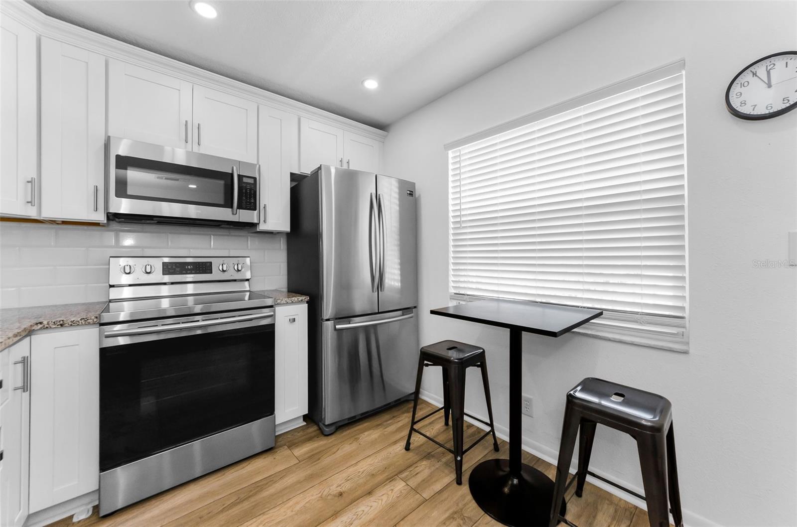 Image 29 of 64 For 952 Virginia Street 303