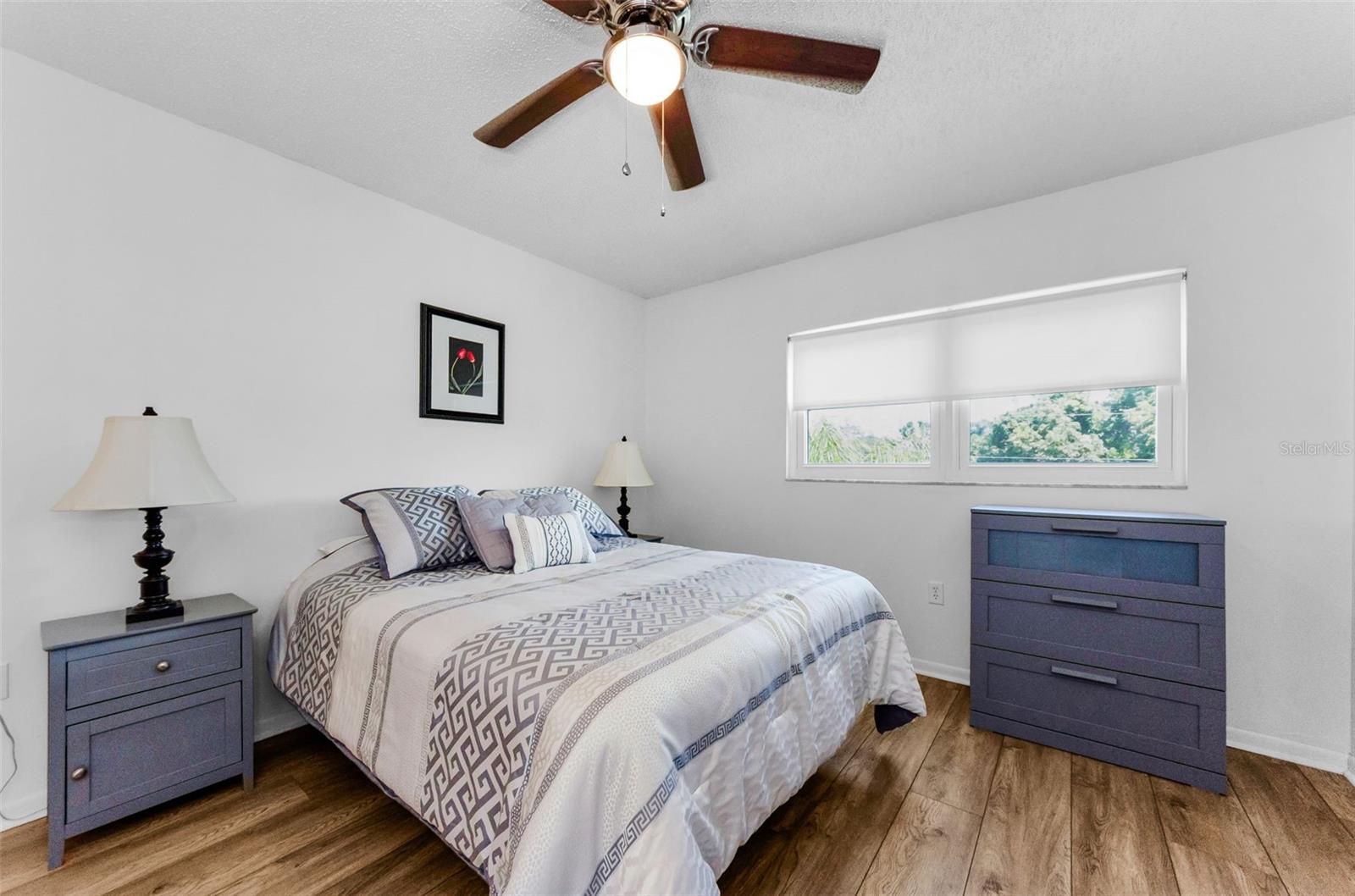 Image 31 of 64 For 952 Virginia Street 303
