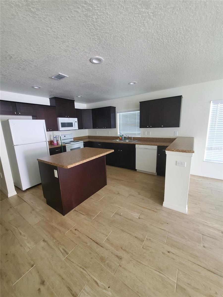 Image 2 of 11 For 3713 31st Street