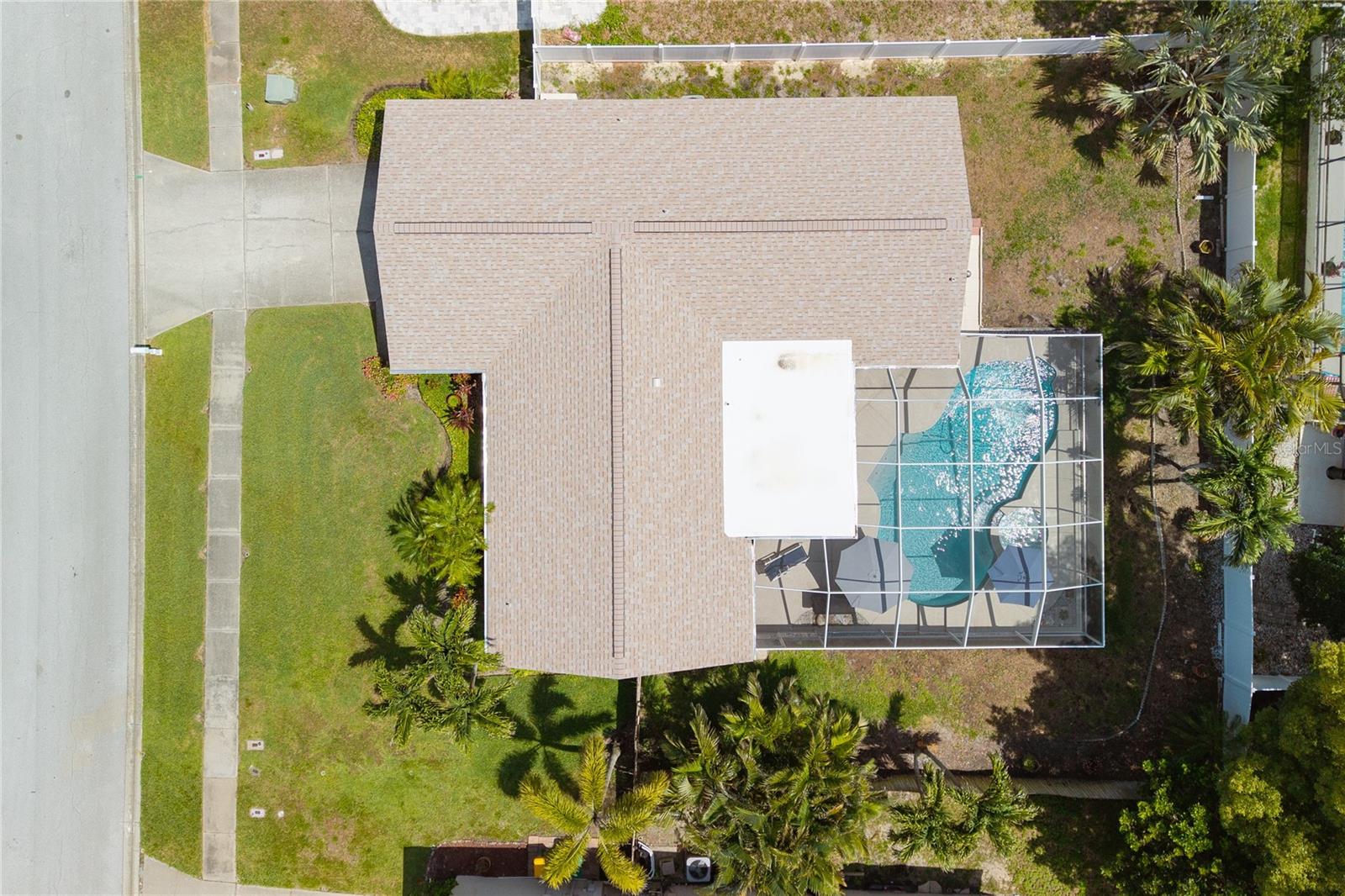 Image 23 of 25 For 460 Meravan Drive