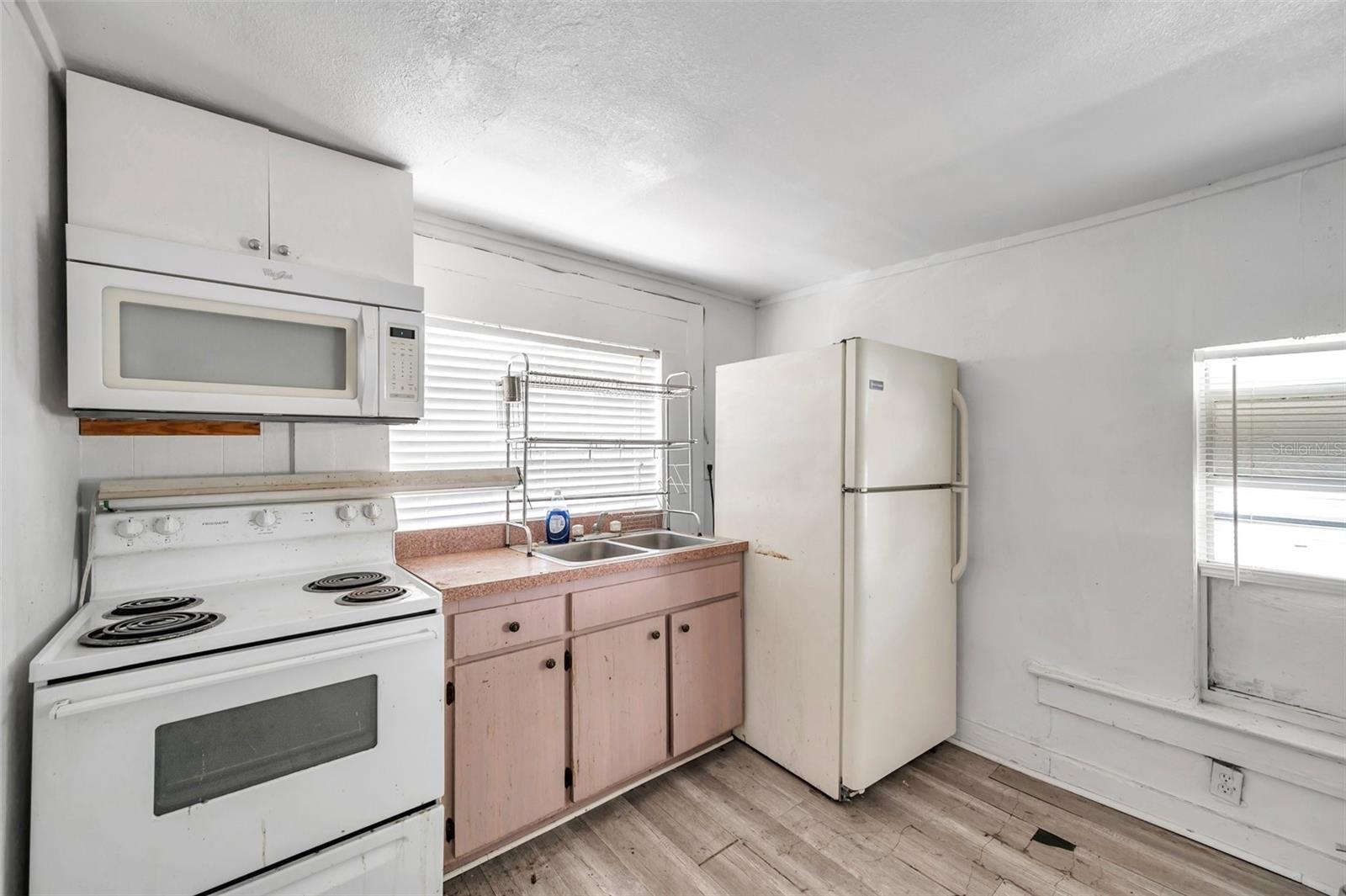 Image 8 of 44 For 2808 Highland Avenue