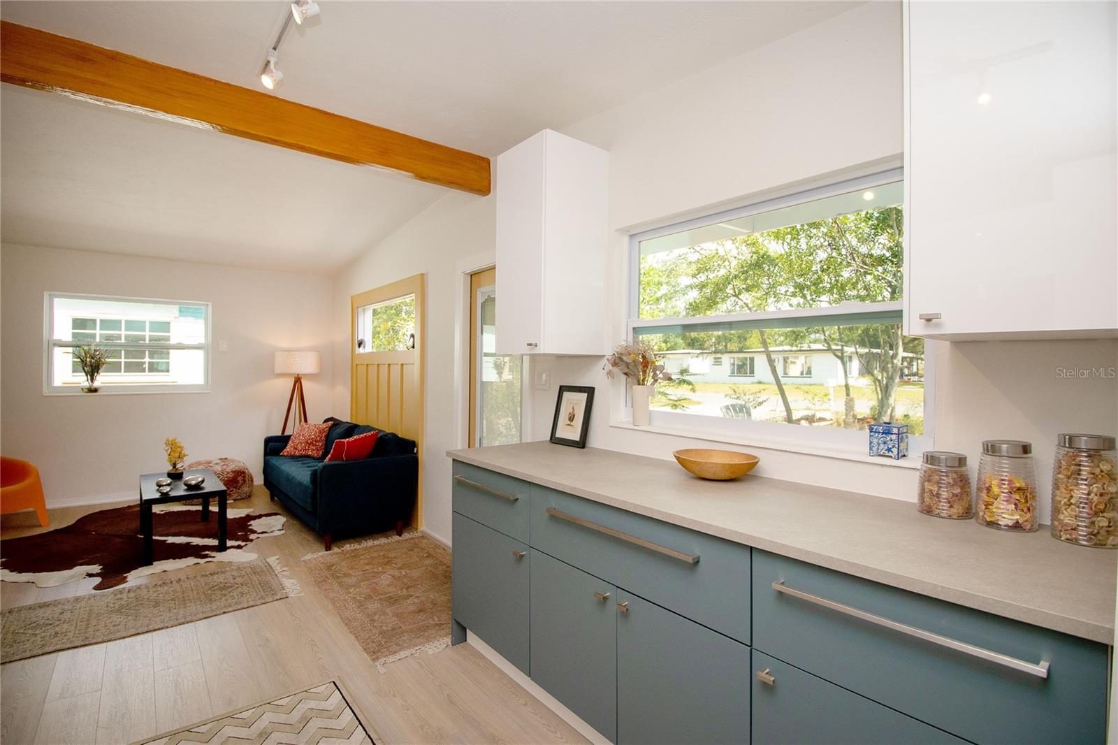 Image 10 of 27 For 4830 47th Avenue N