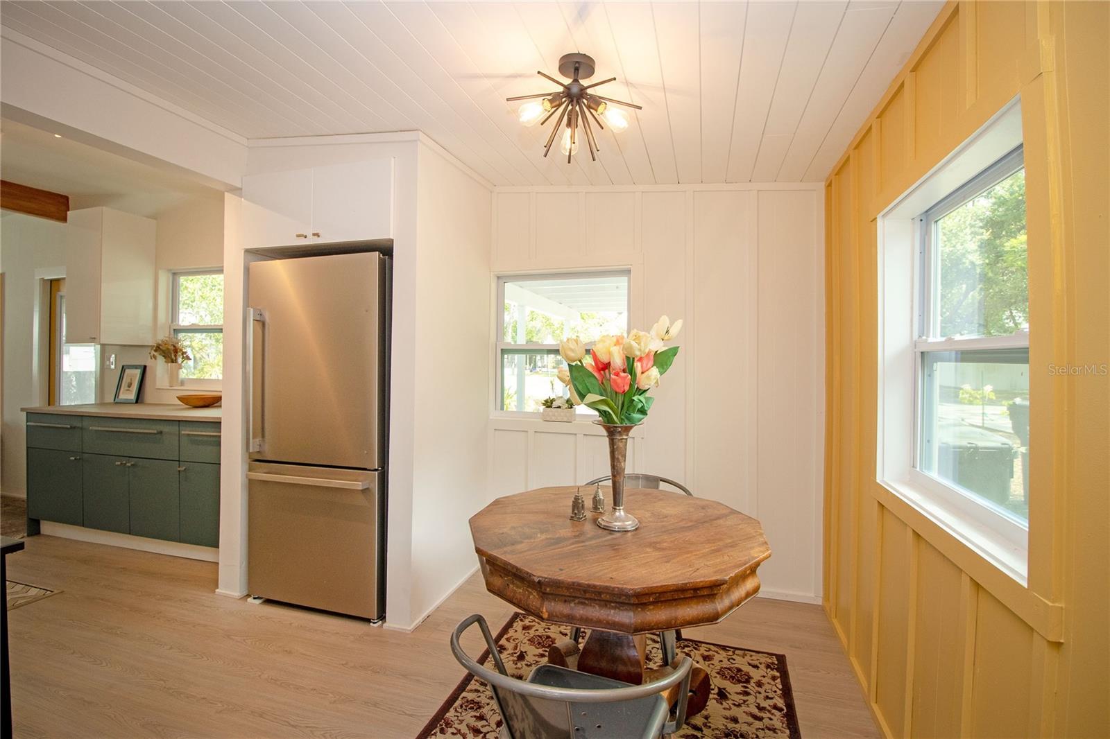 Image 13 of 27 For 4830 47th Avenue N