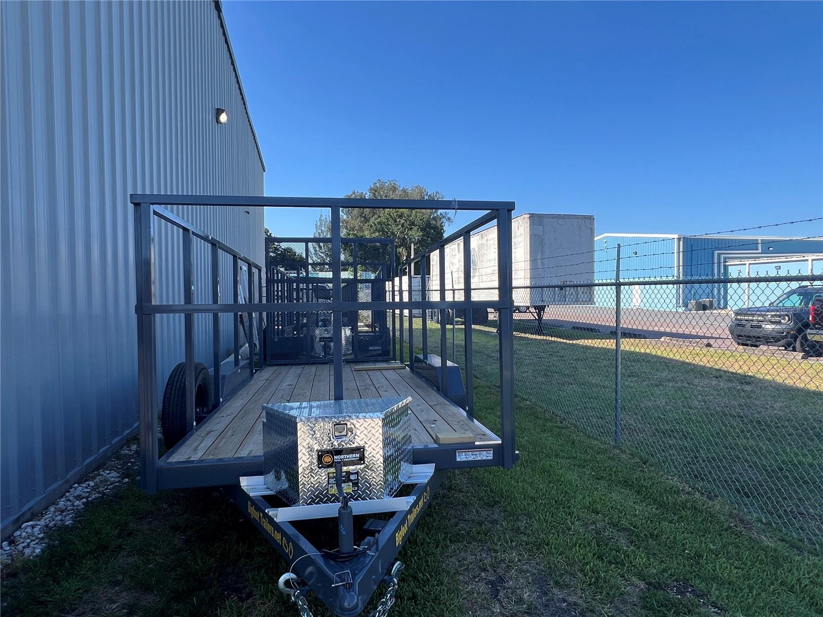 Image 7 of 42 For 5001 Coolidge Avenue