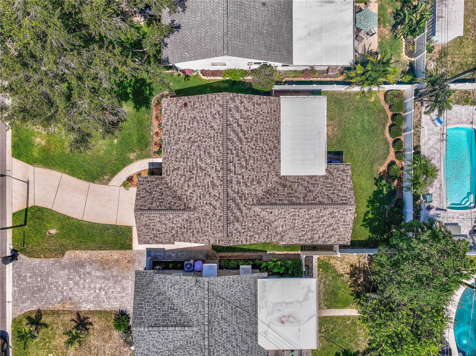 Listing photo id 33 for 5435 20th Avenue N