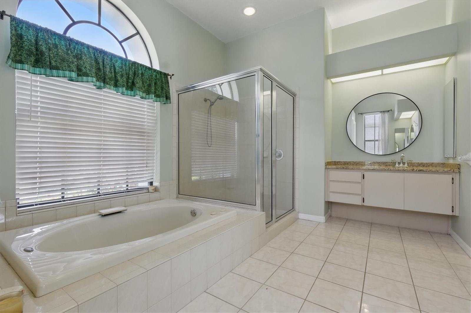 Image 27 of 43 For 3457 Foxhall Drive