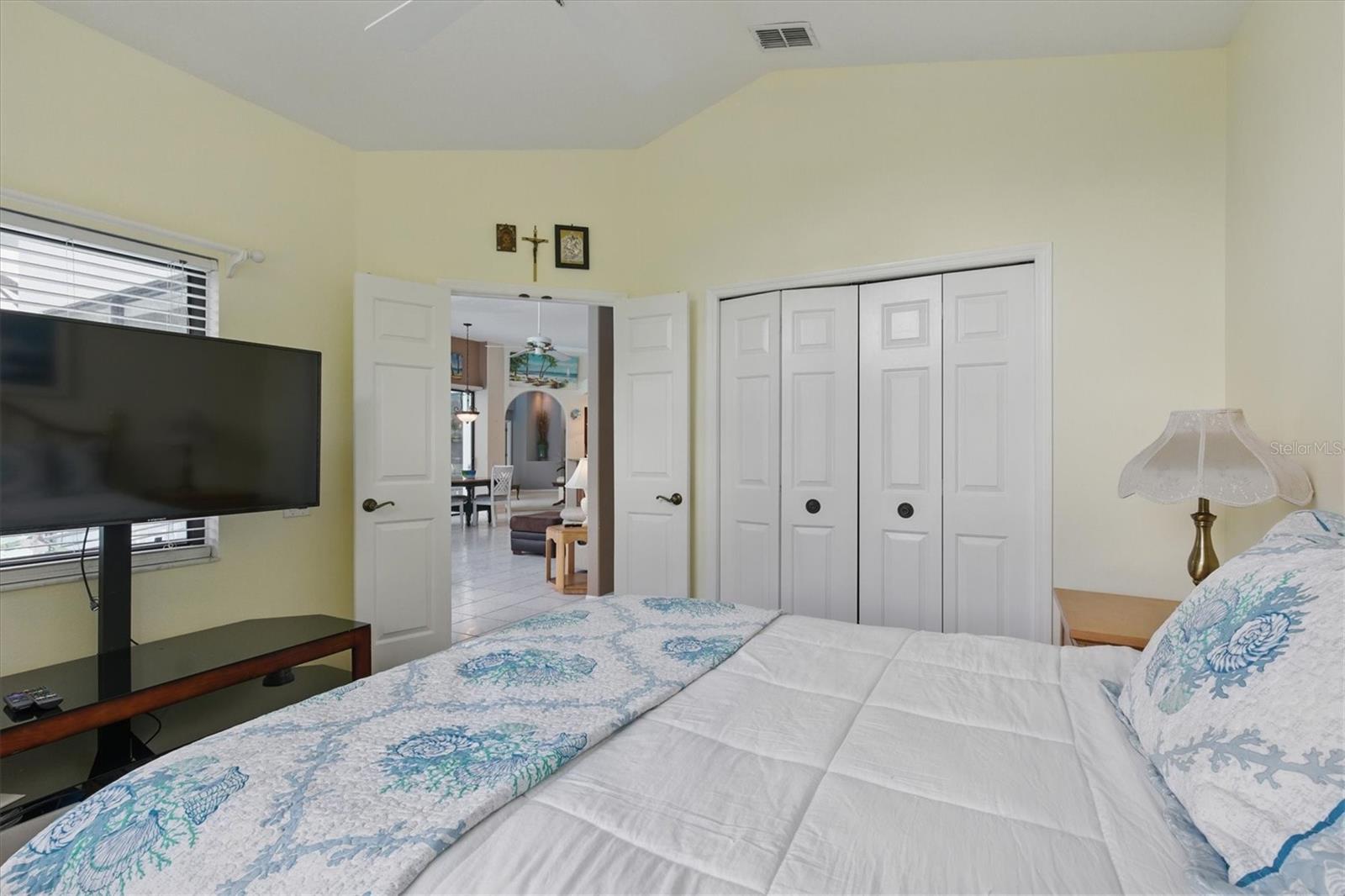 Image 35 of 43 For 3457 Foxhall Drive