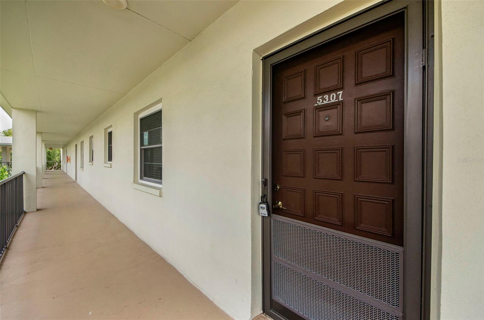 Image 2 of 41 For 2700 Bayshore Boulevard 5307