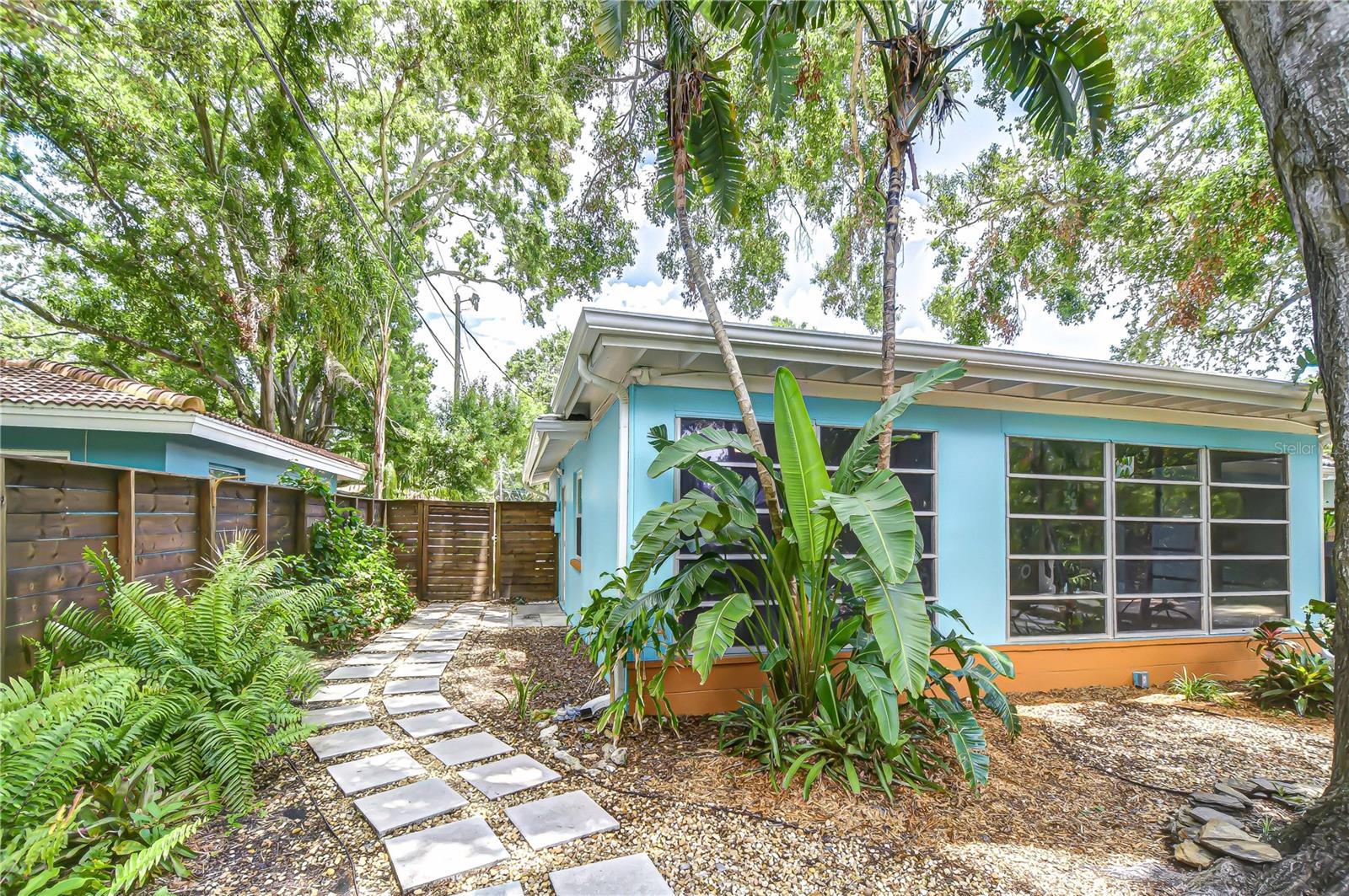 Image 32 of 79 For 2051 Indigo Drive