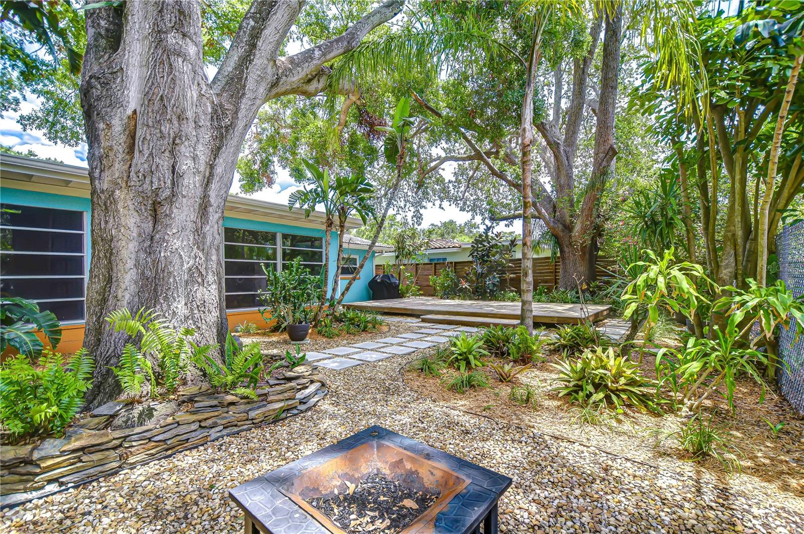 Image 33 of 79 For 2051 Indigo Drive