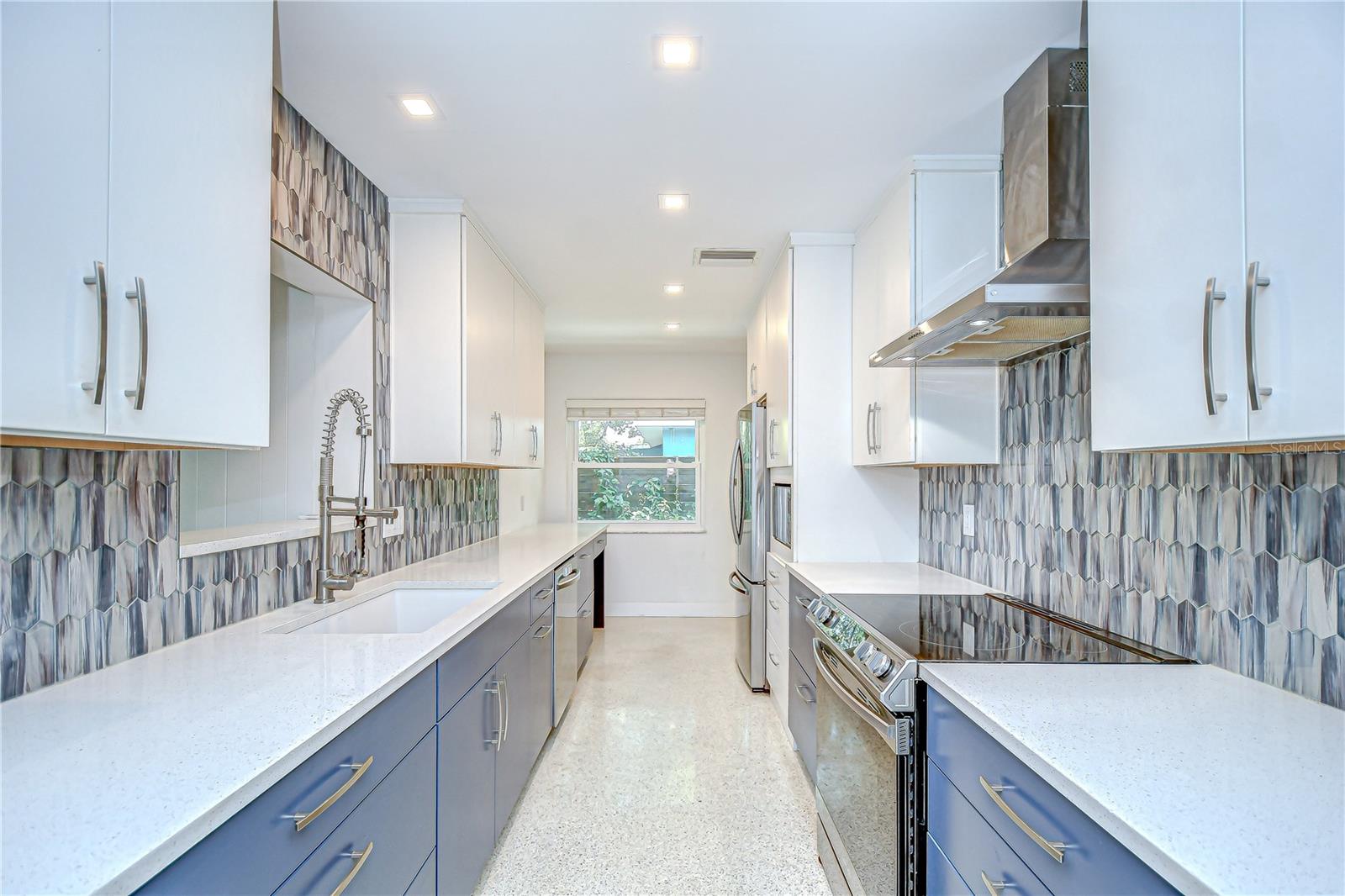 Image 47 of 79 For 2051 Indigo Drive