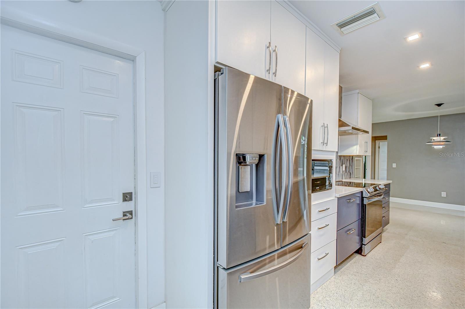 Image 53 of 79 For 2051 Indigo Drive