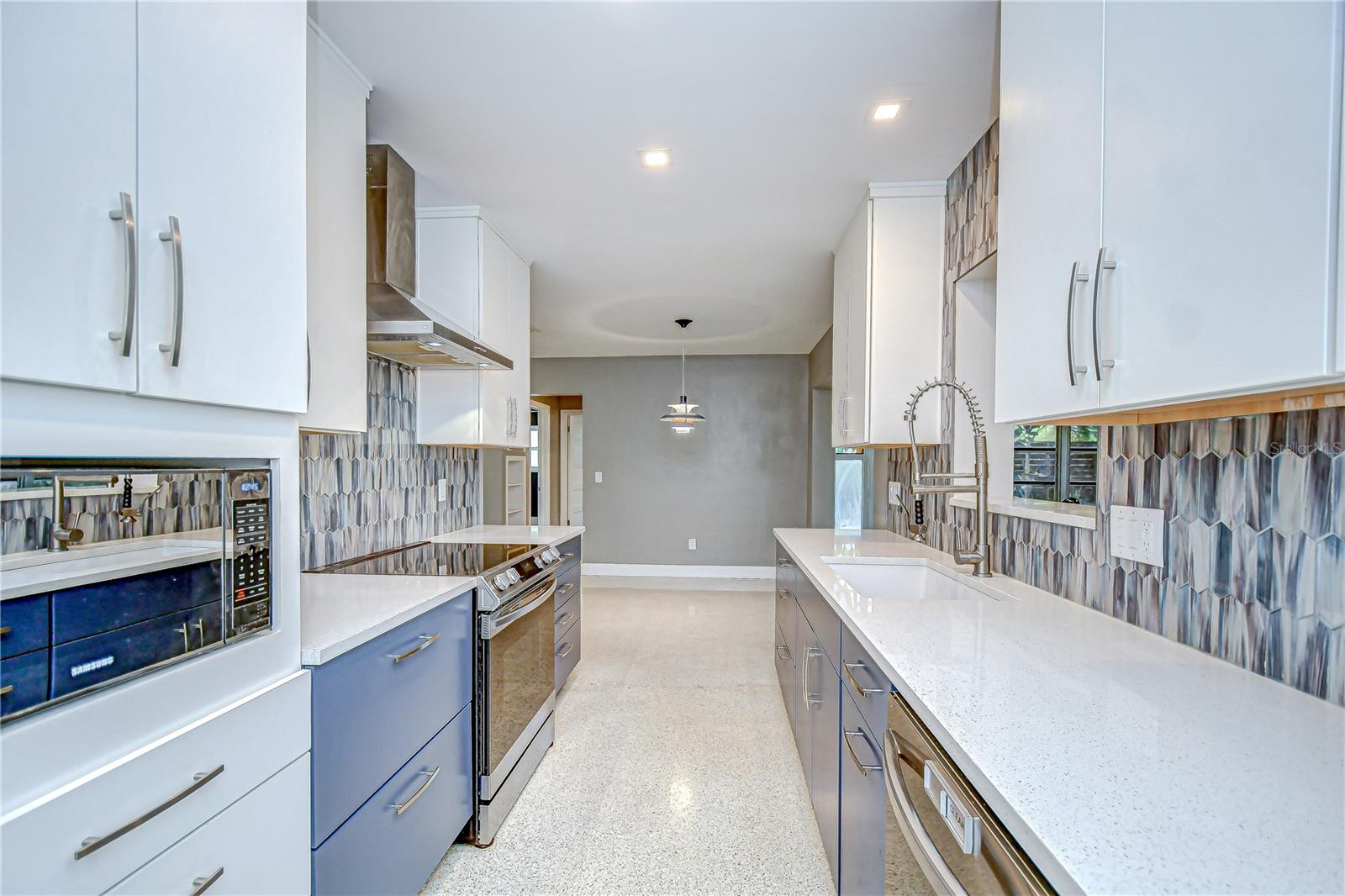 Image 54 of 79 For 2051 Indigo Drive