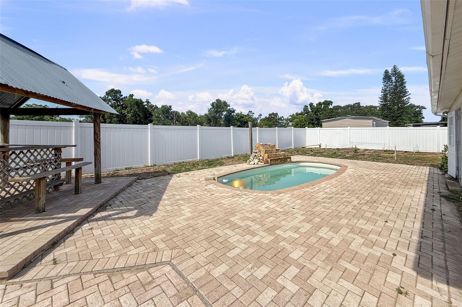 Image 20 of 24 For 1009 Sagamore Drive