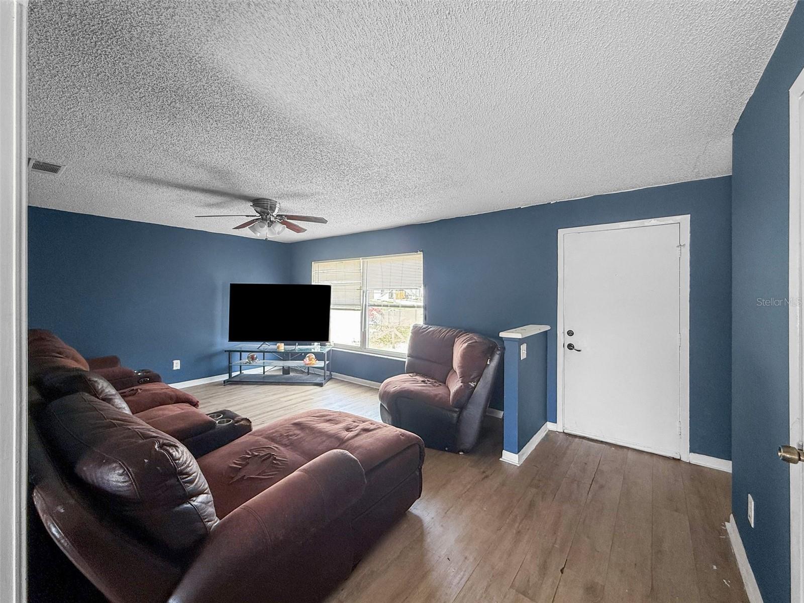 Image 6 of 24 For 1009 Sagamore Drive