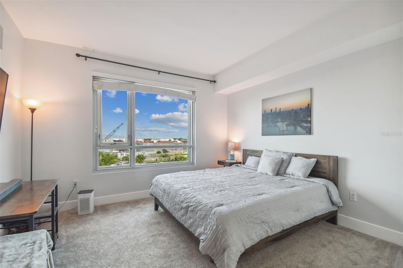 Image 15 of 17 For 912 Channelside Drive 2504