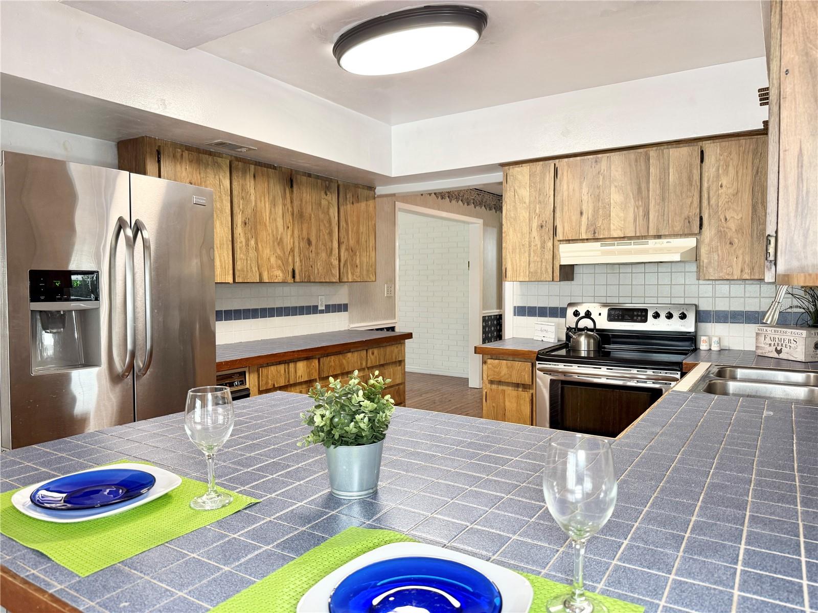 Image 13 of 41 For 2523 Krueger Lane