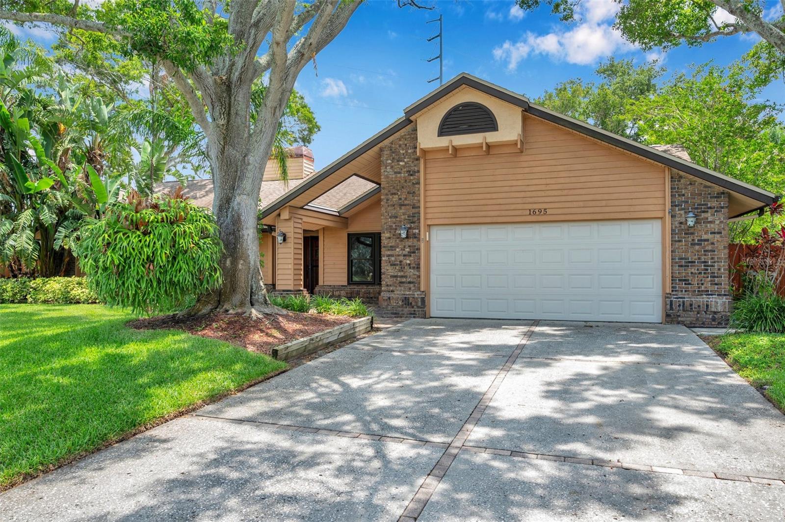 Details for 1695 Cinnamon Lane, DUNEDIN, FL 34698
