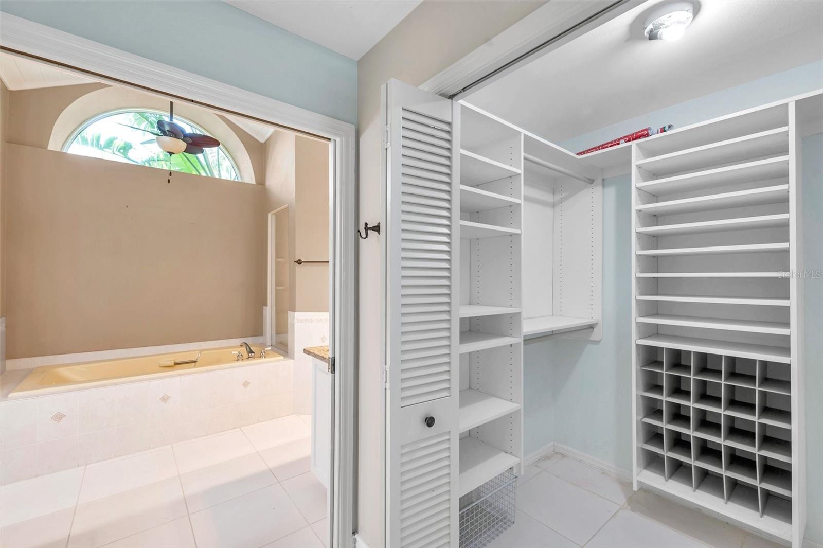 Listing photo id 61 for 1695 Cinnamon Lane