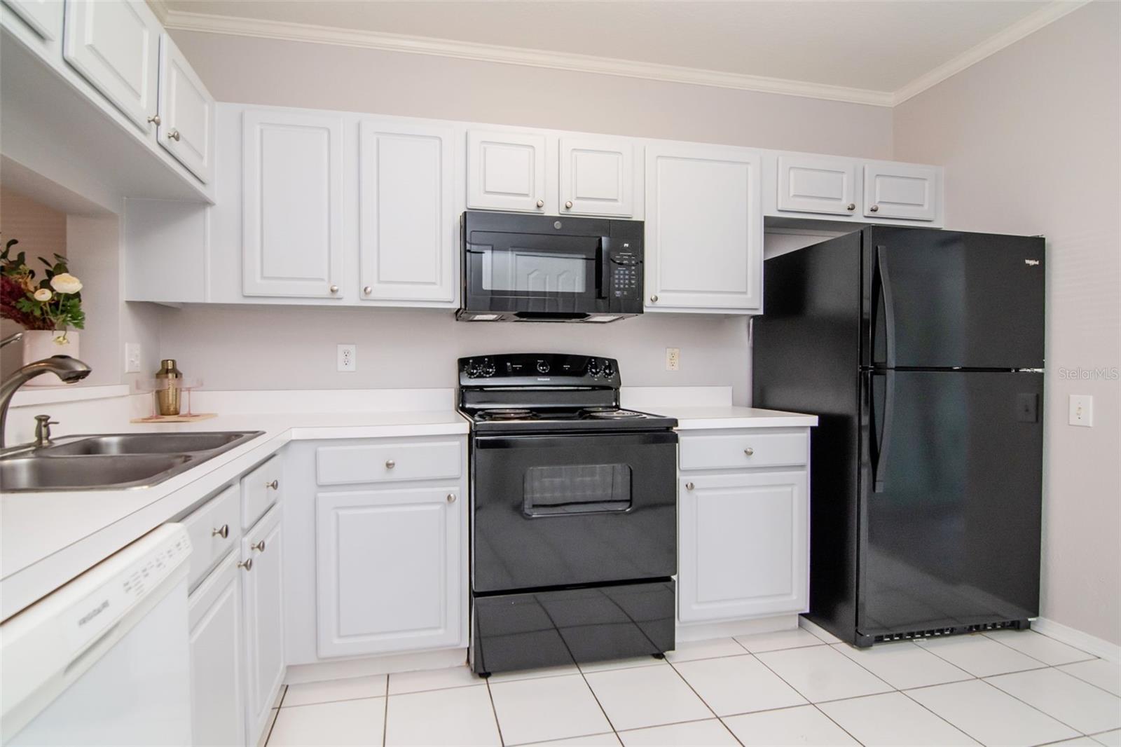 Image 10 of 29 For 2316 Lake Woodberry Circle