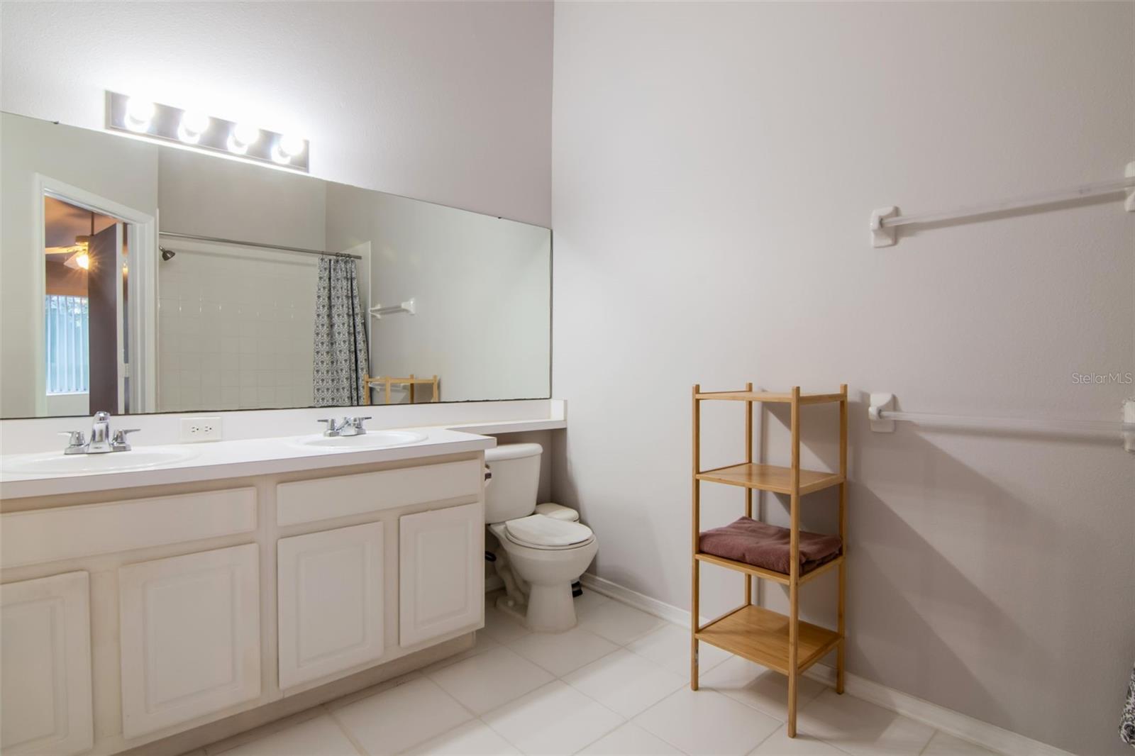Image 20 of 29 For 2316 Lake Woodberry Circle
