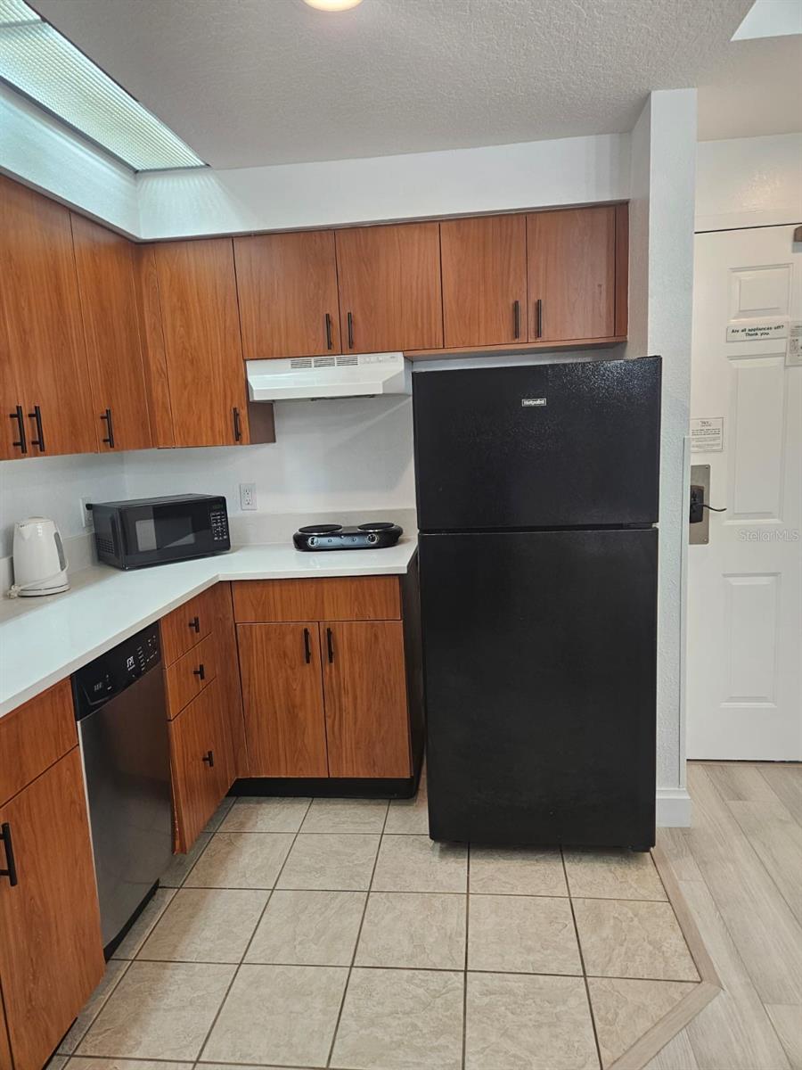 Image 3 of 49 For 7601 Canada Avenue 220