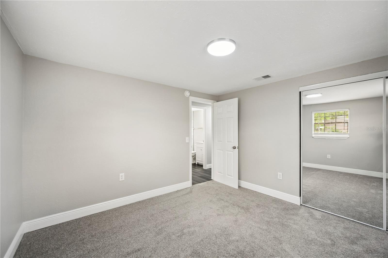 Image 16 of 25 For 1022 Baycrest Drive