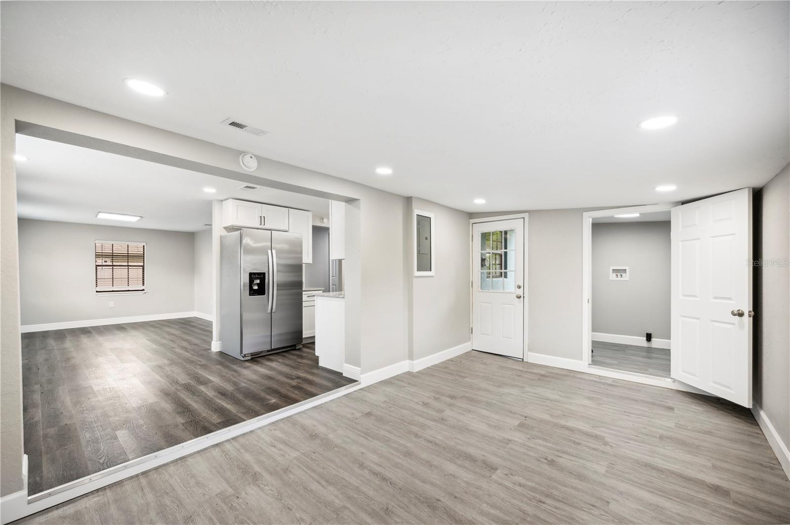 Image 6 of 25 For 1022 Baycrest Drive