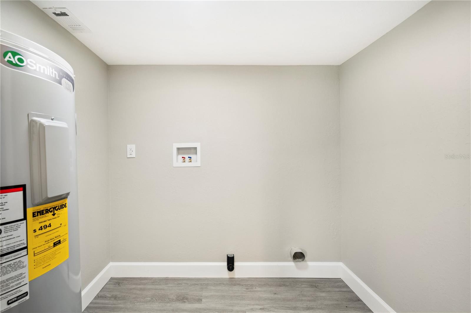 Image 7 of 25 For 1022 Baycrest Drive
