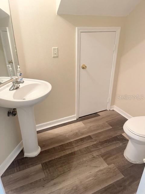 Image 17 of 26 For 7304 Bank Drive